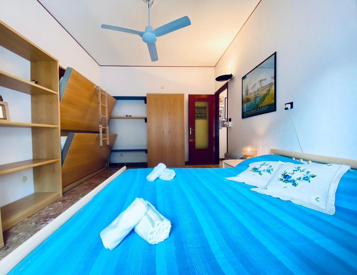 Hostdomus - Bilocale Sul Borgo Lejlighed Finale Ligure Eksteriør billede