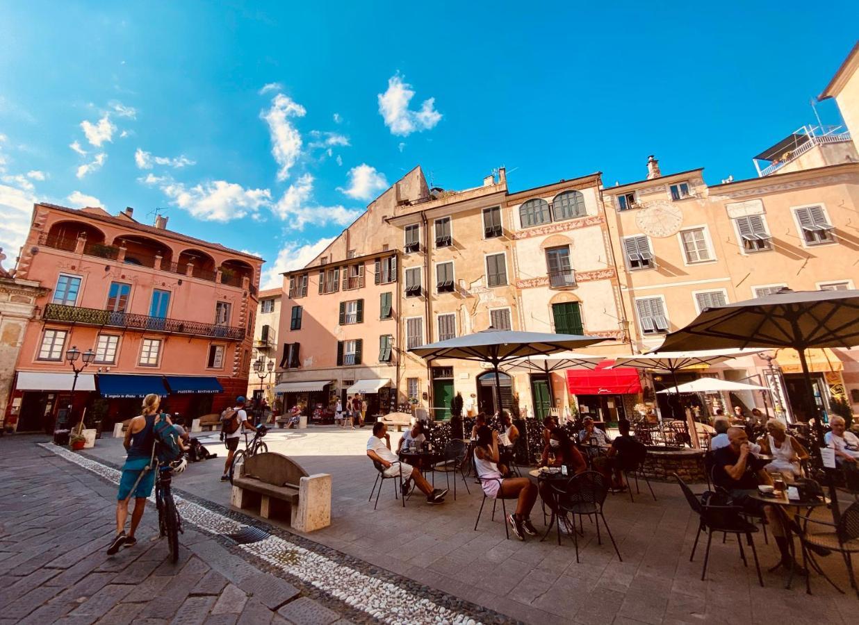 Hostdomus - Bilocale Sul Borgo Lejlighed Finale Ligure Eksteriør billede